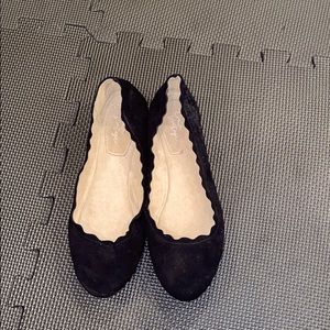 Crown Vintage ballet flats.